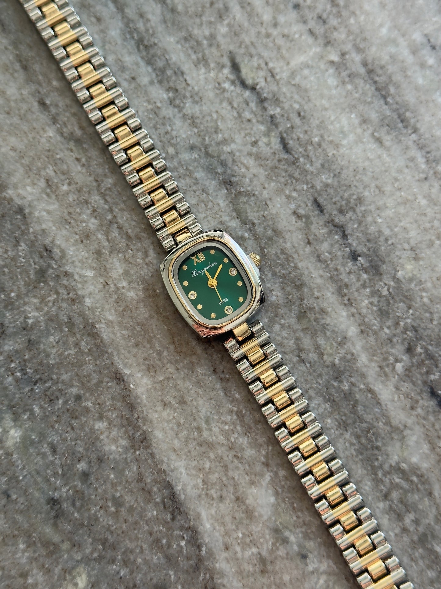 Gina mixed-emerald