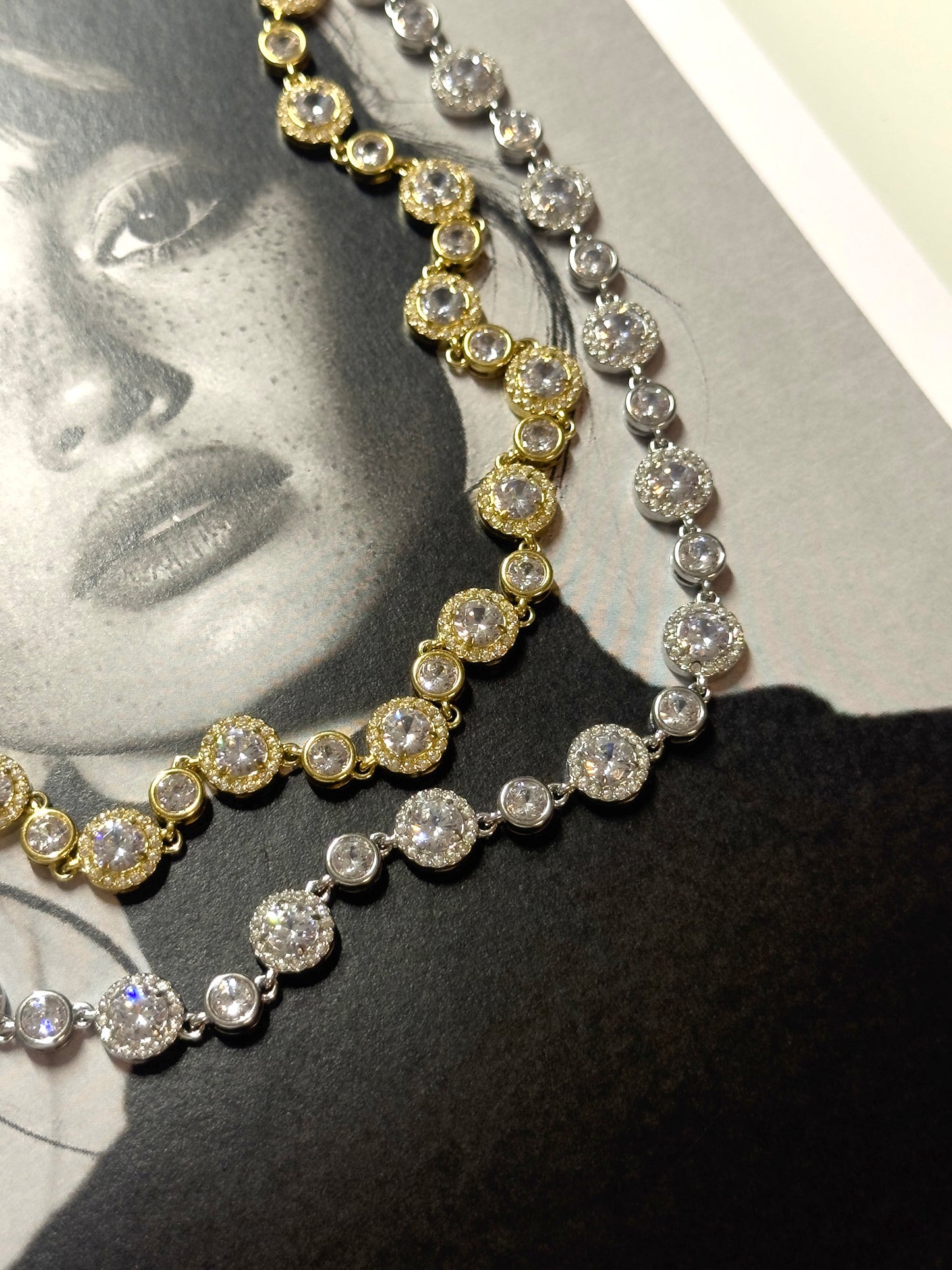 ⭕️ glam necklace