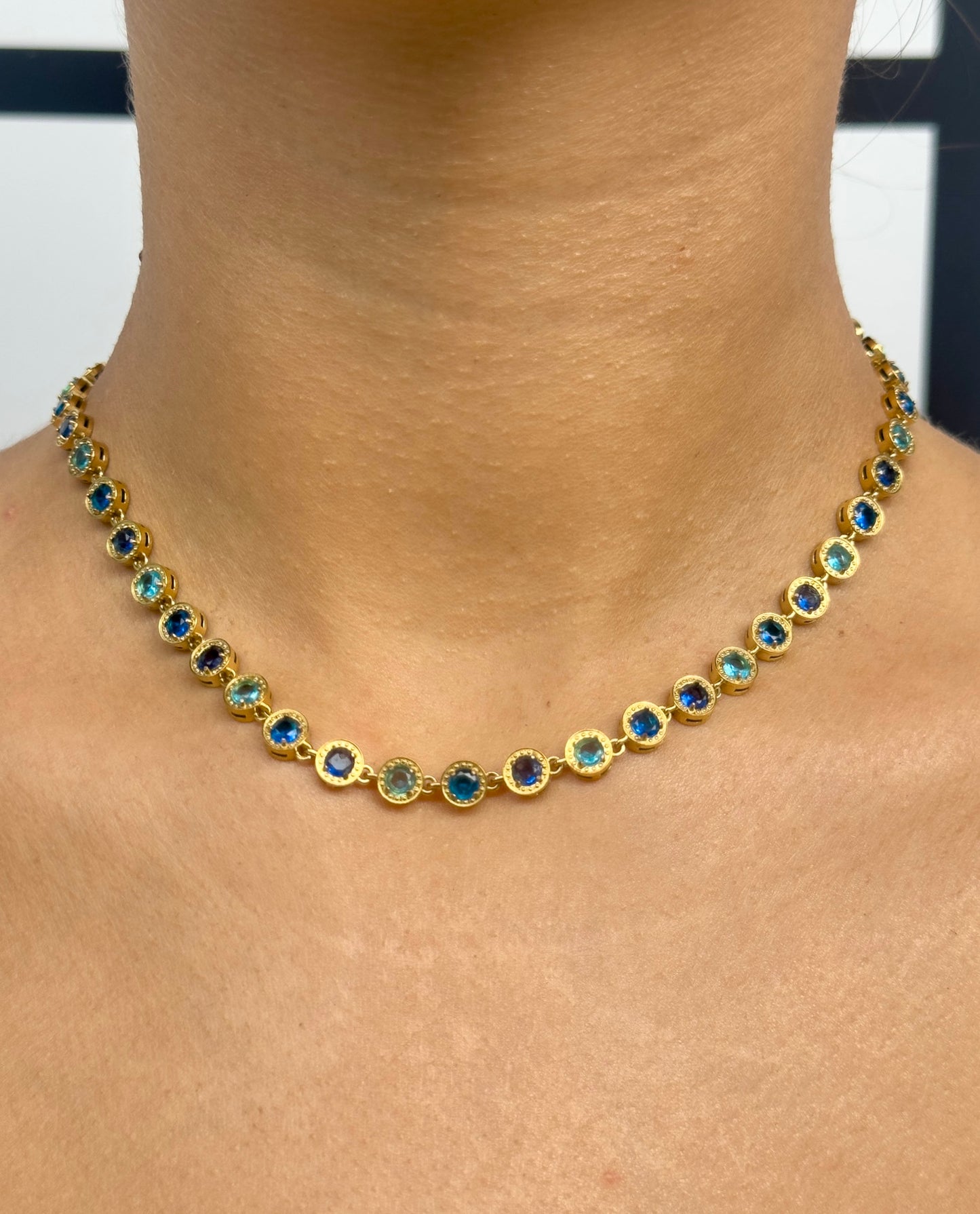 Blue diamond necklace