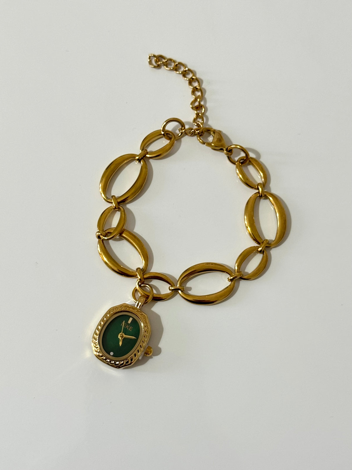 Emerald premium watch