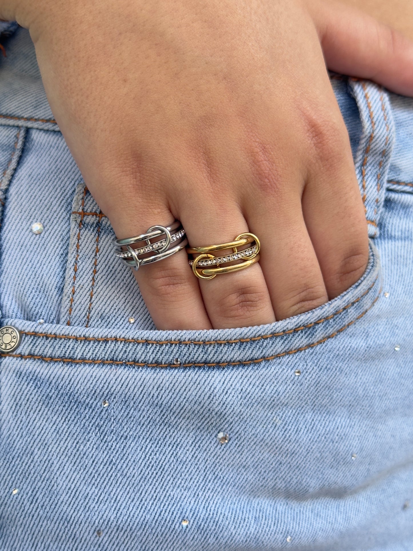 Triple ring
