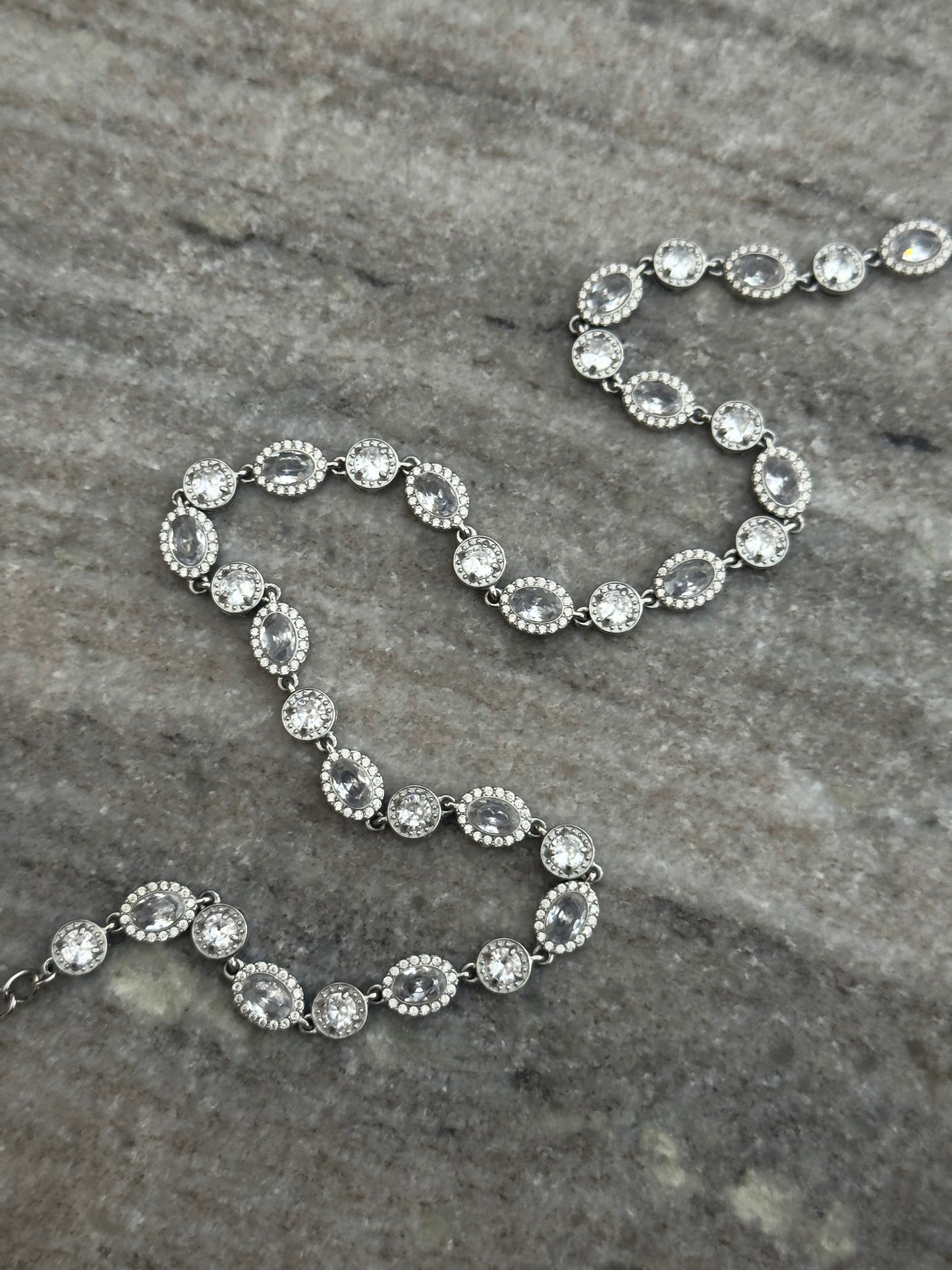 Diana necklace