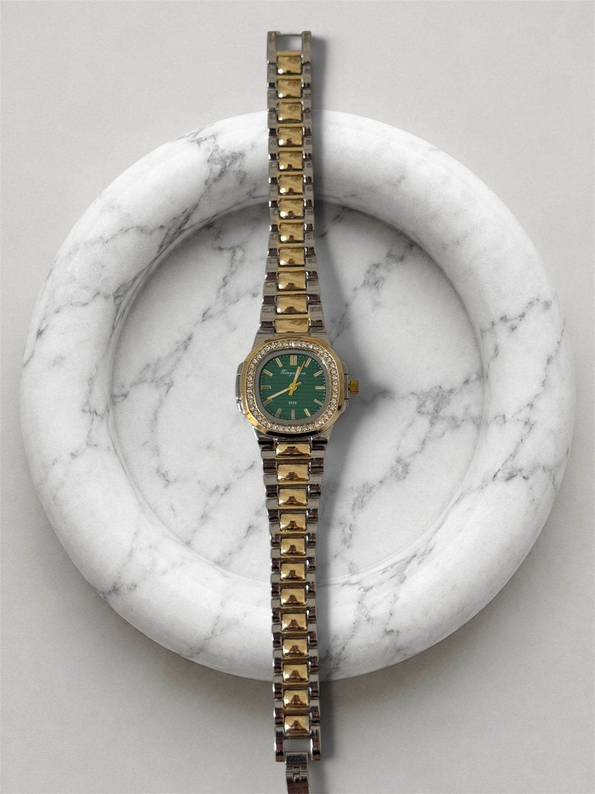 Lina mixed-emerald
