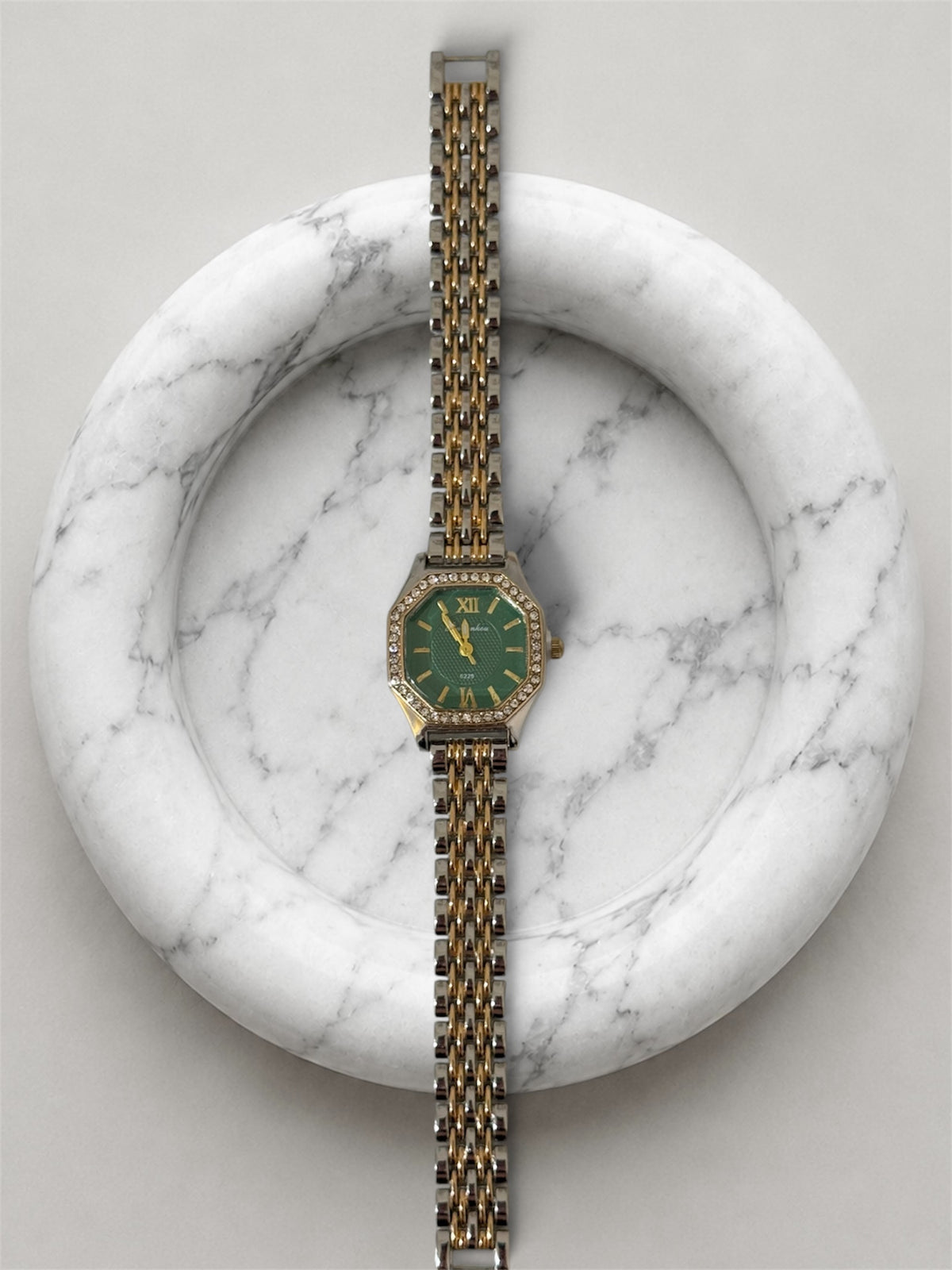 Monica mixed-emerald