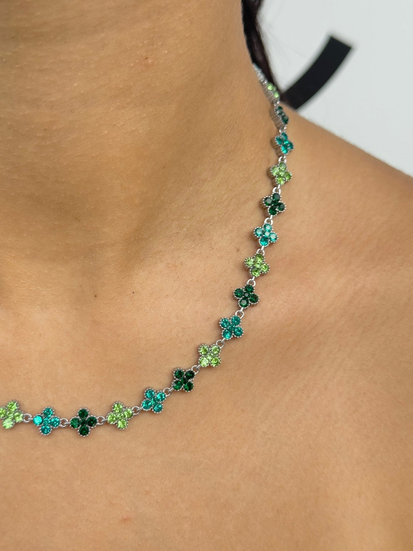Emerald glam necklace
