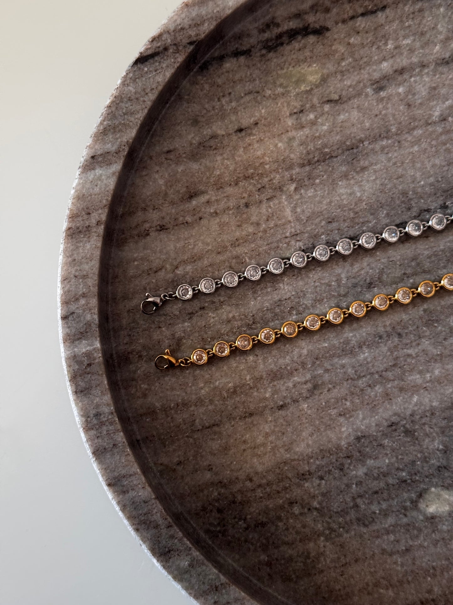 ⚫️ glam bracelet