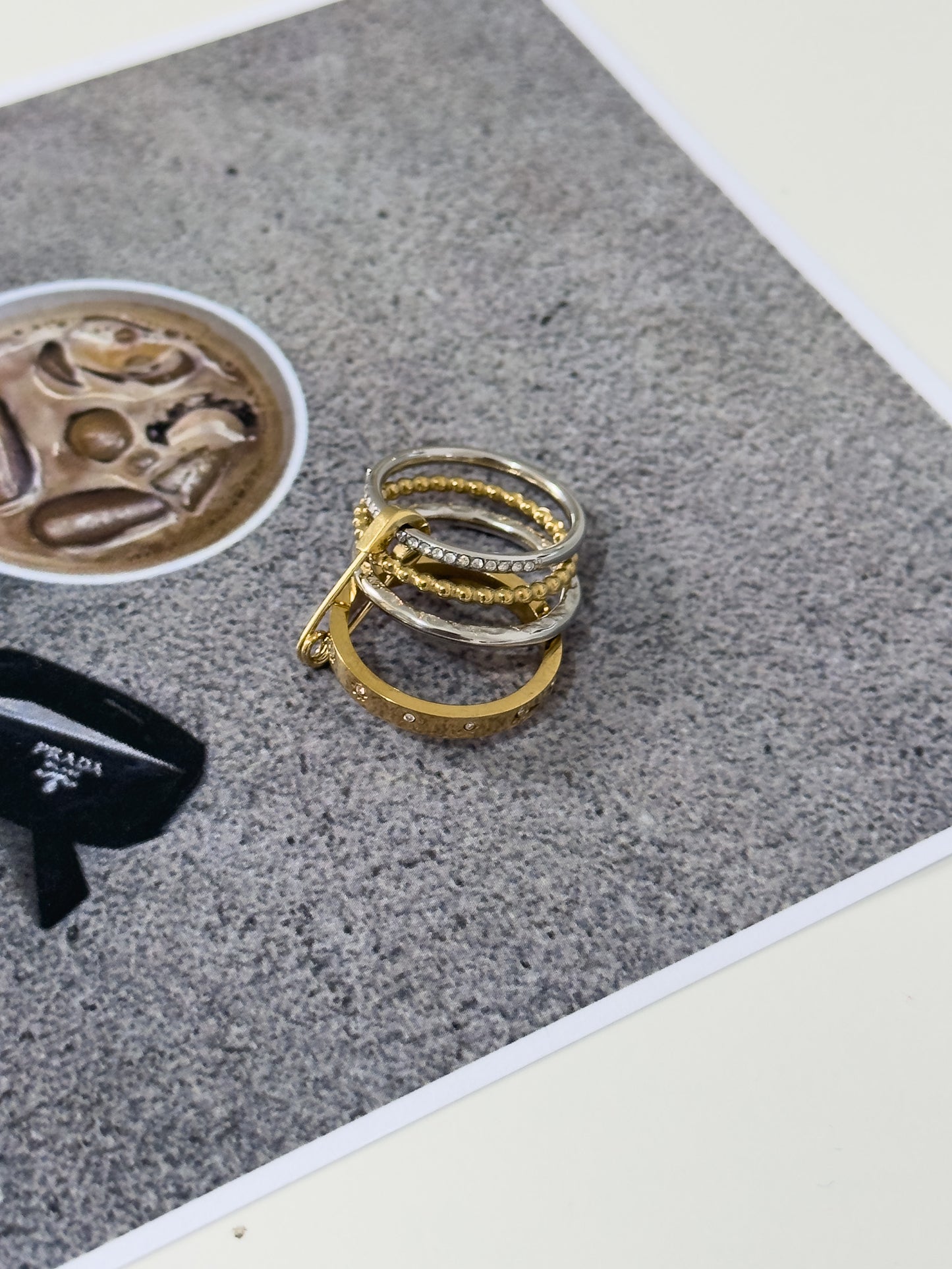 🧷 ring