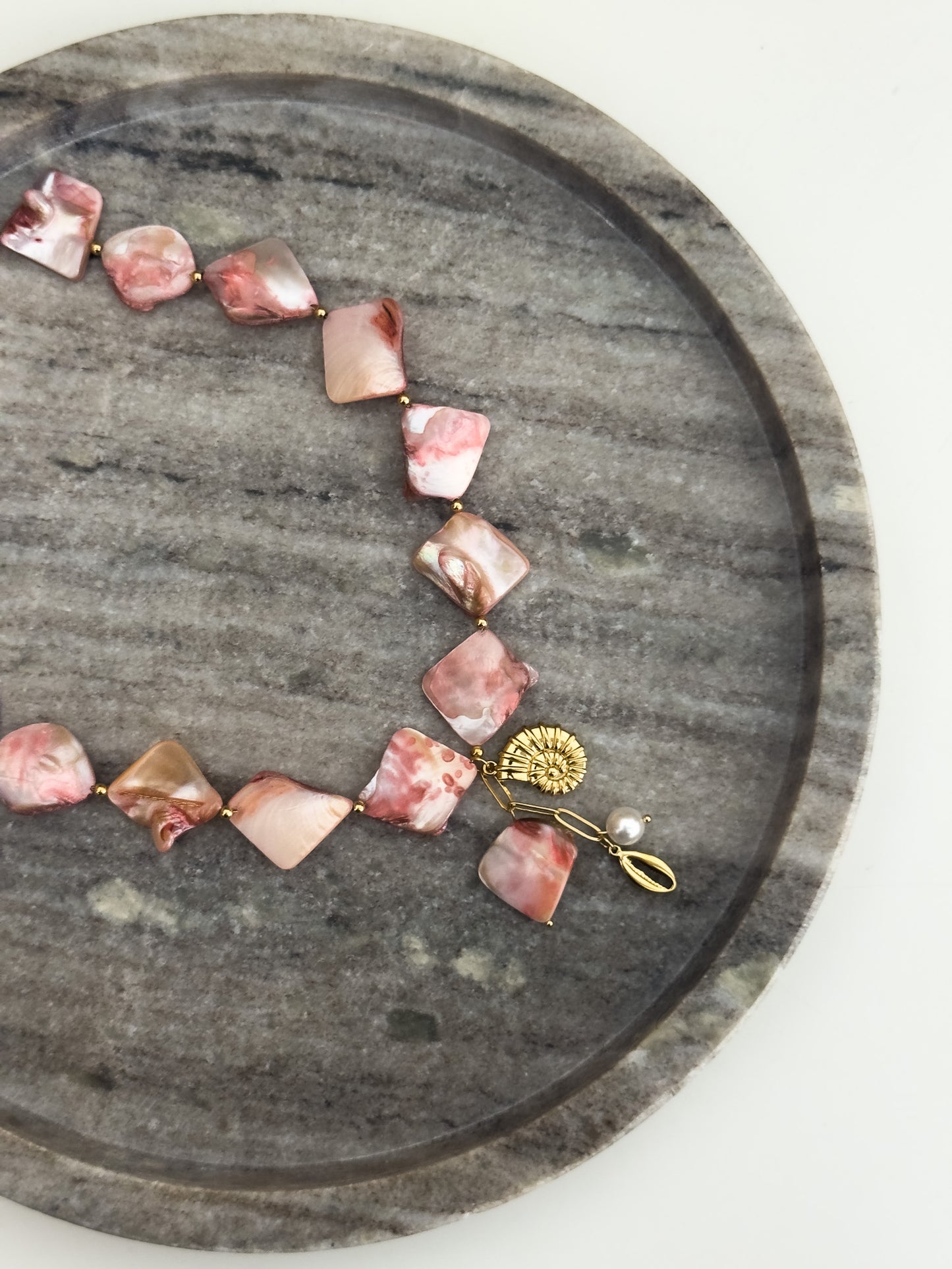 Pink dream necklace
