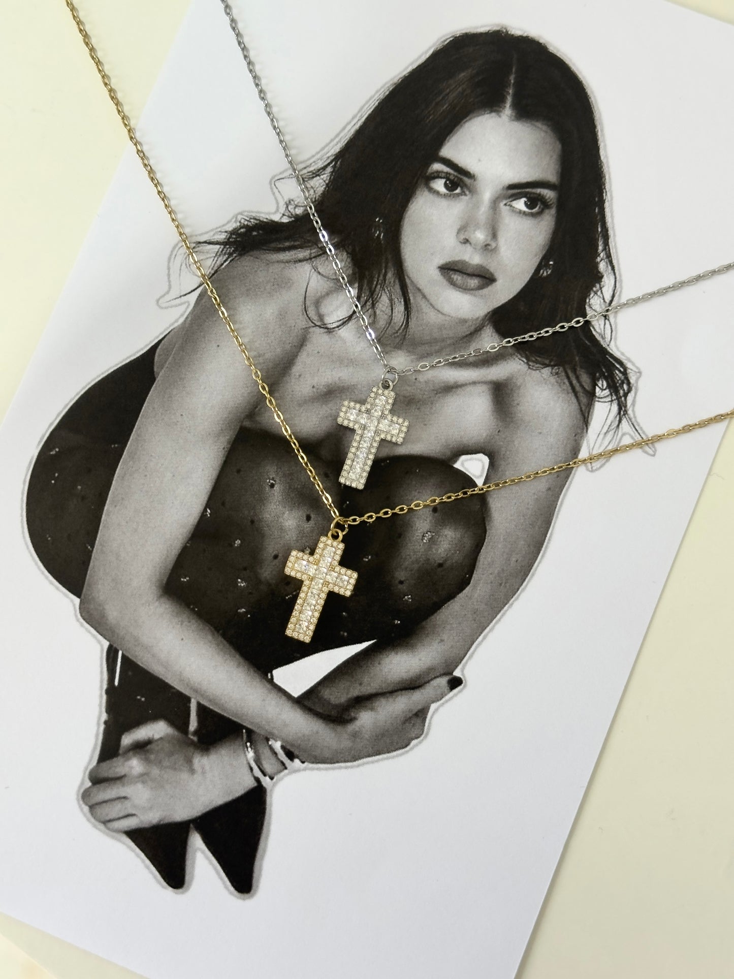 ✨ cross
