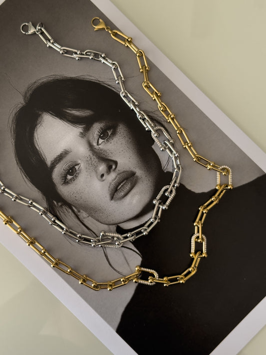 Siren necklace