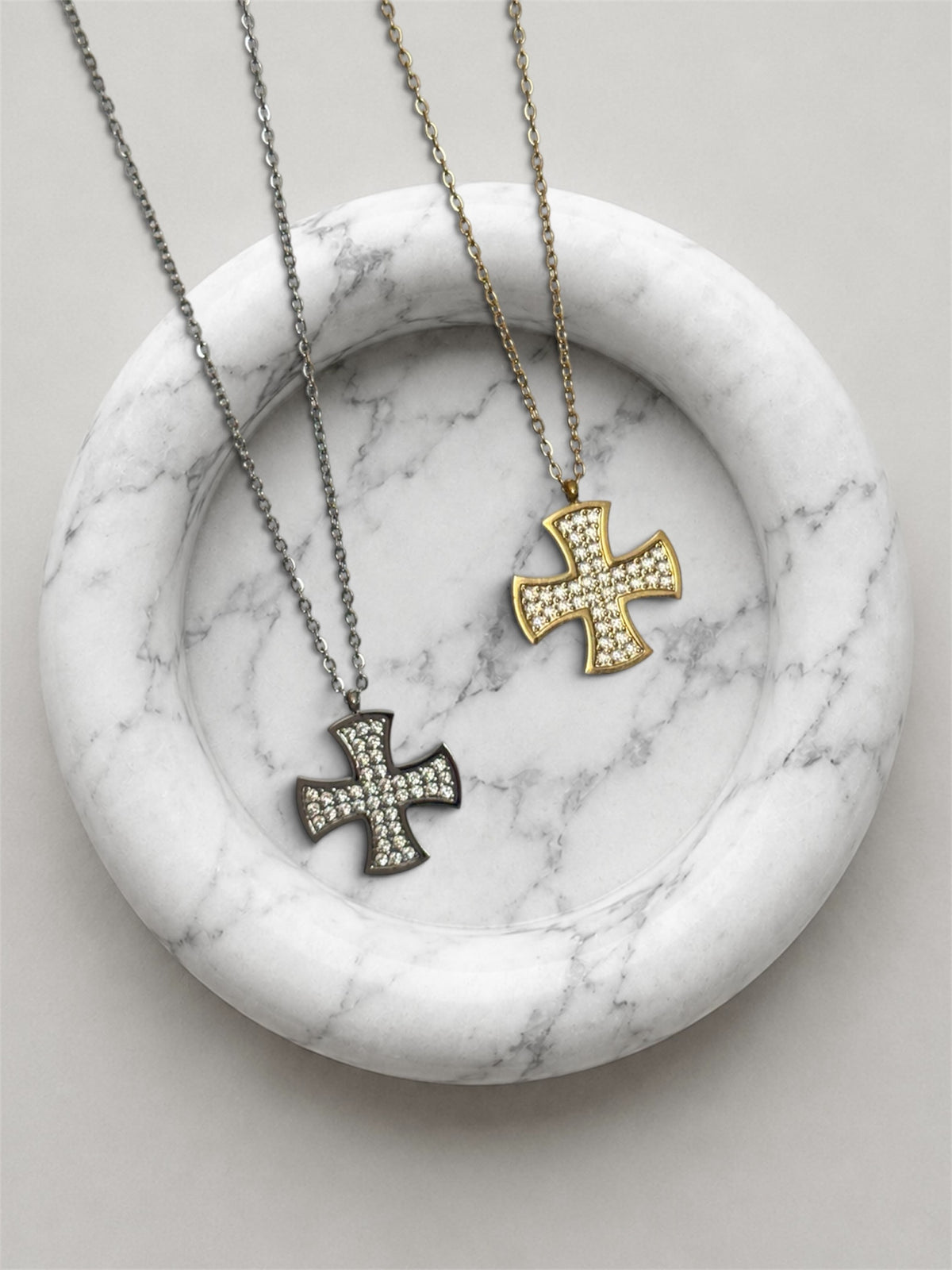 Elegance cross