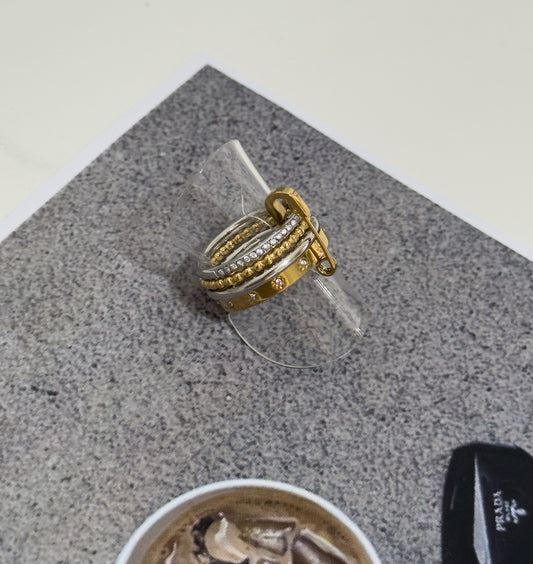 🧷 ring