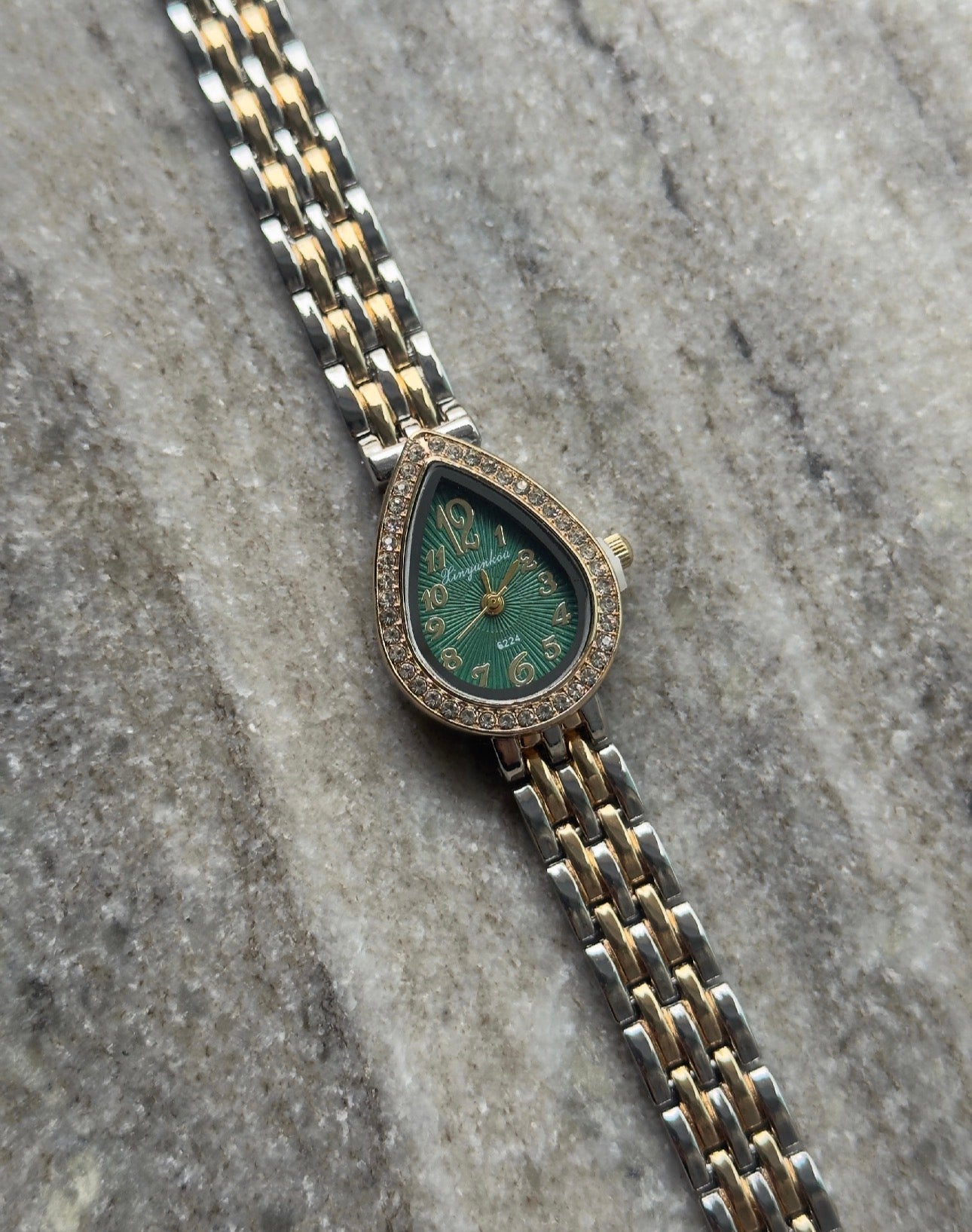 Drop emerald