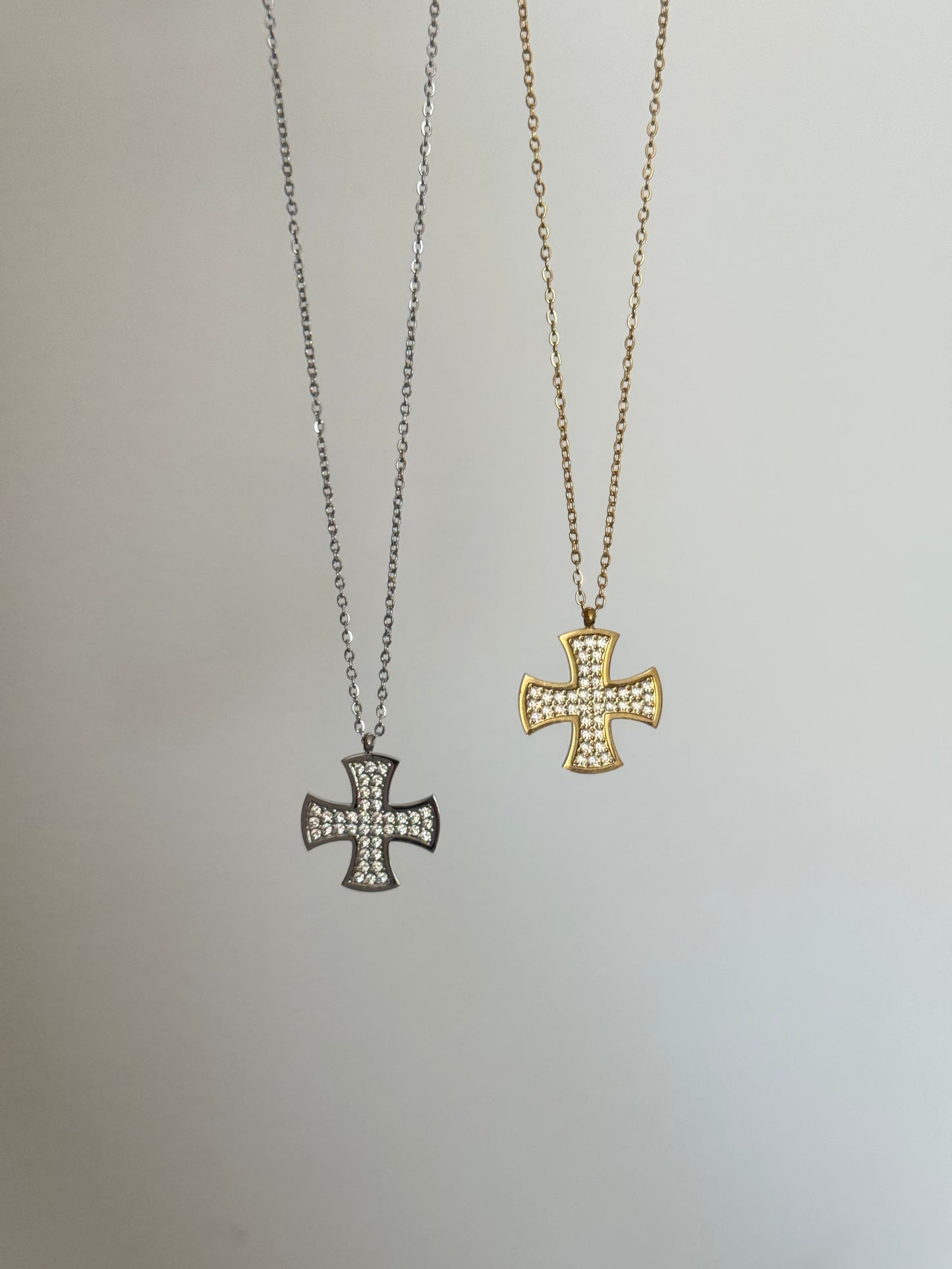 Elegance cross