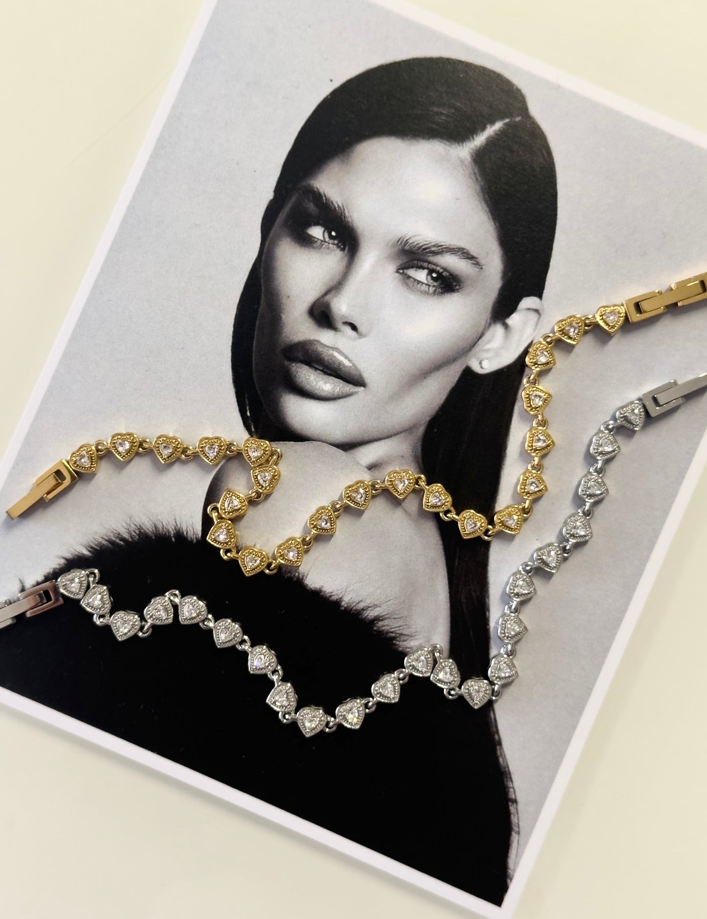 Tiny ❤️ bracelet