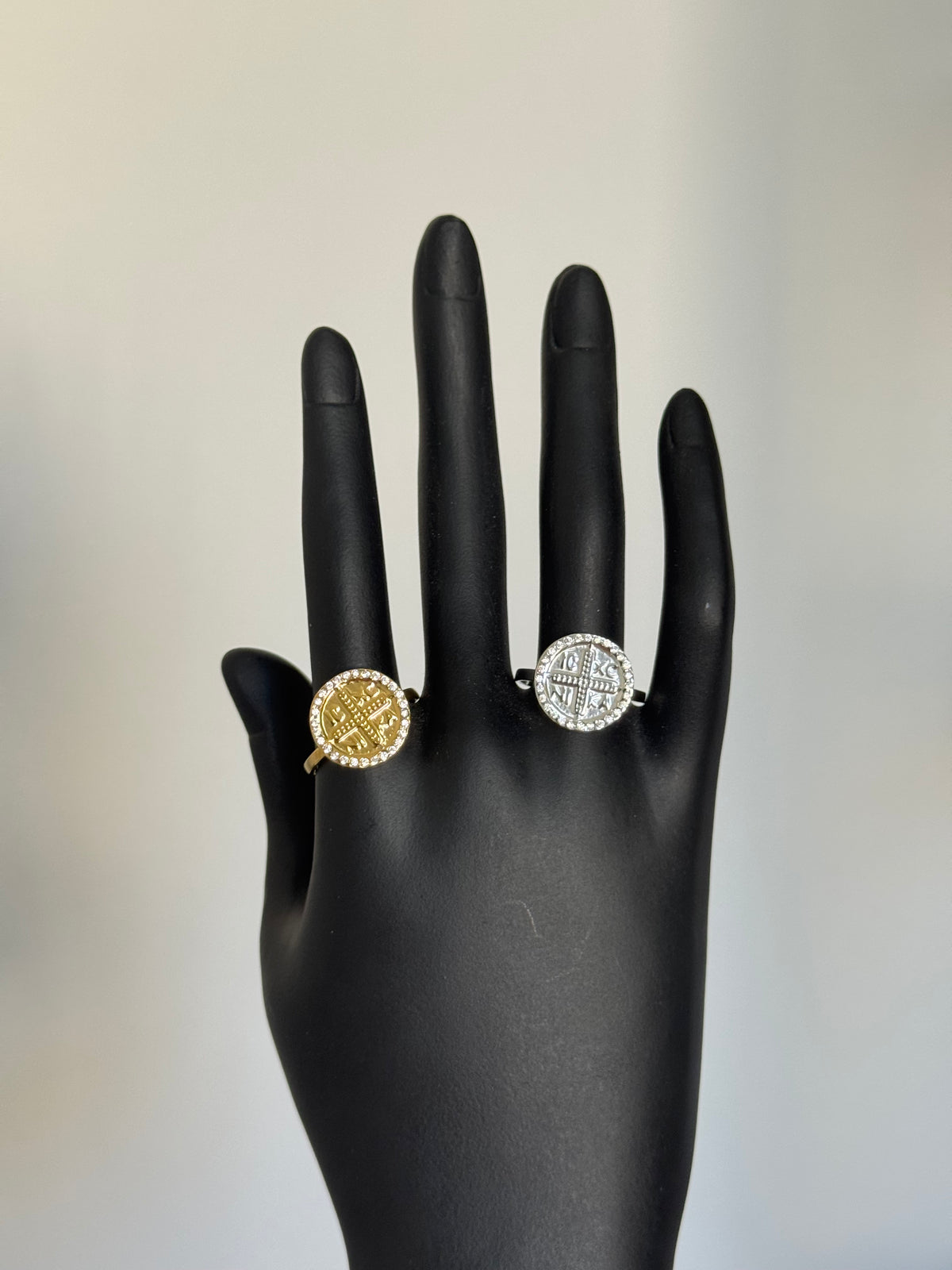 ⭕️ konstantinato ring
