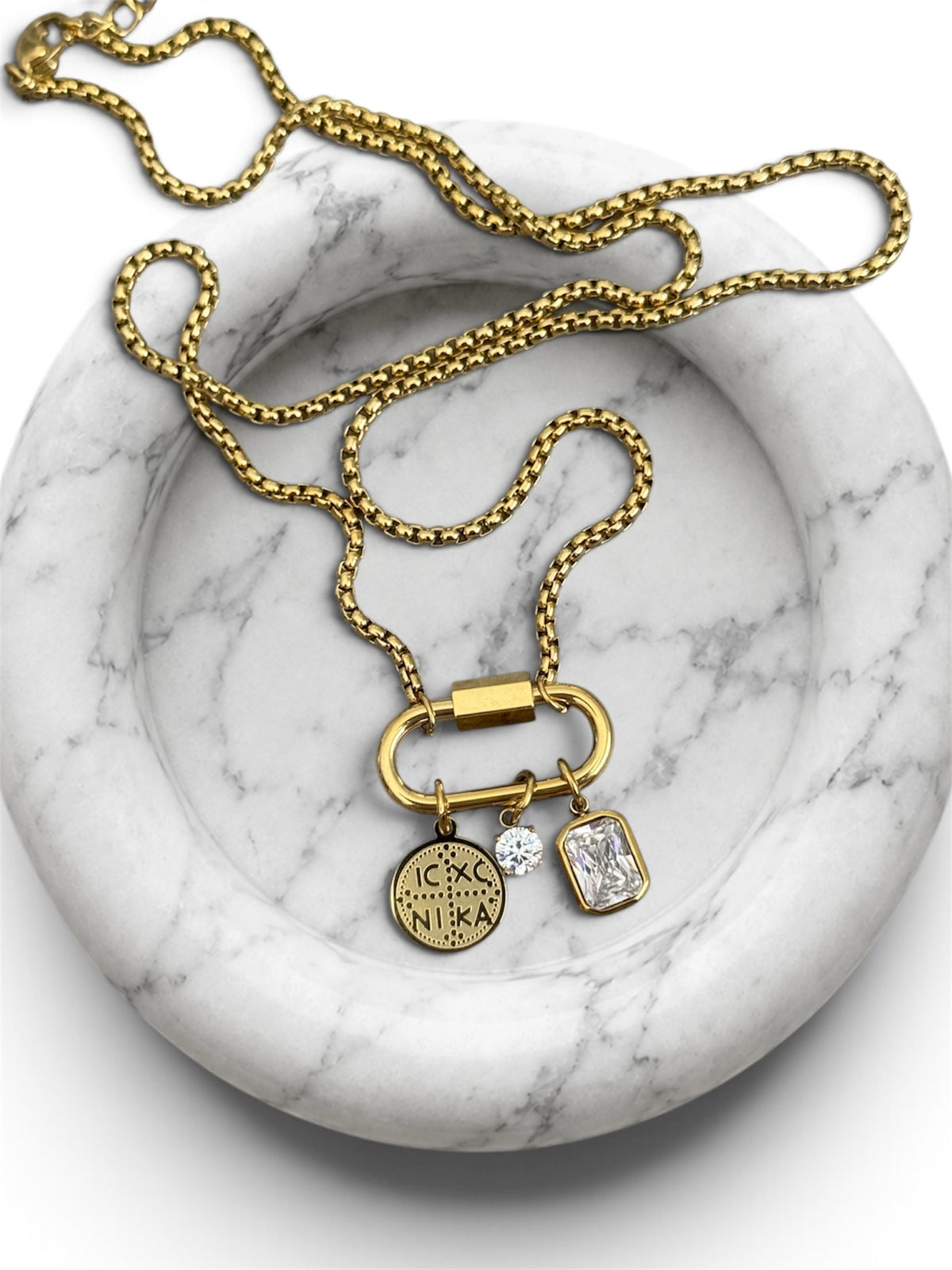 Charm konstantinato
