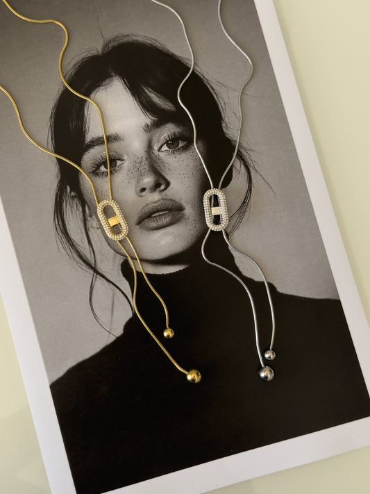 Hana necklace