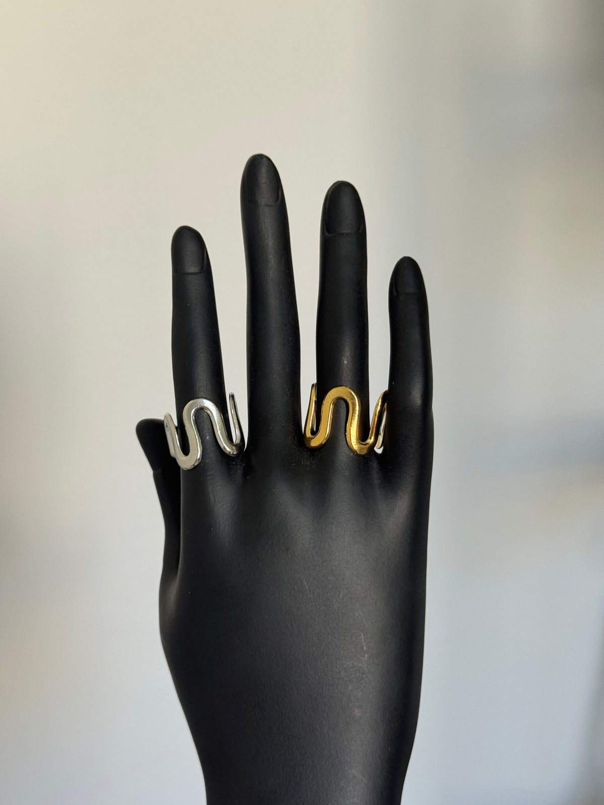 Waves ring