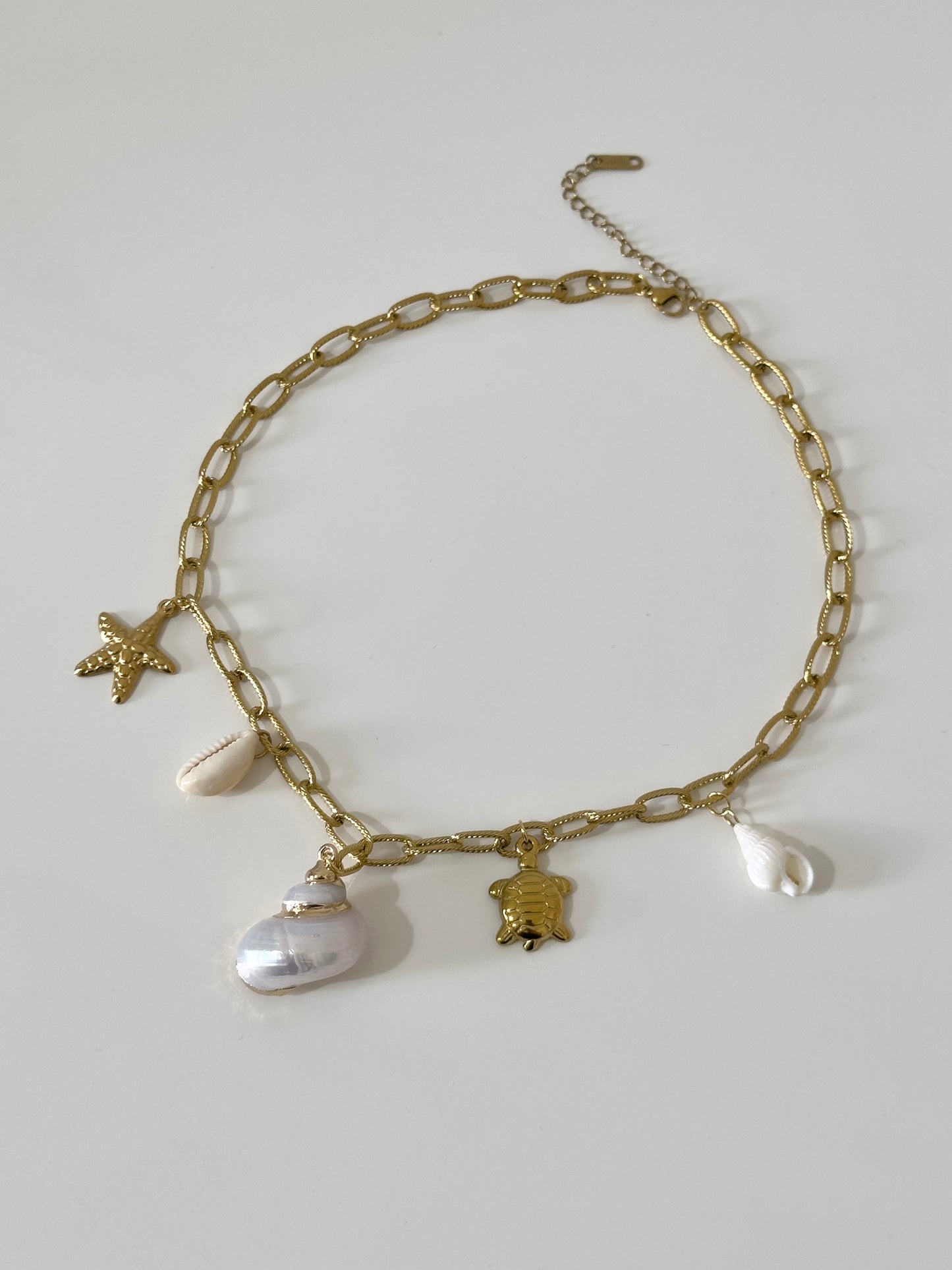 🐢&🐚 necklace
