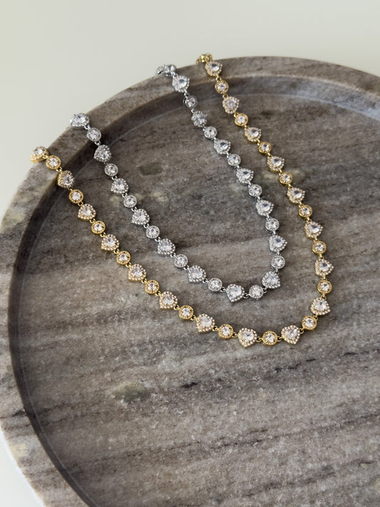 Sara necklace
